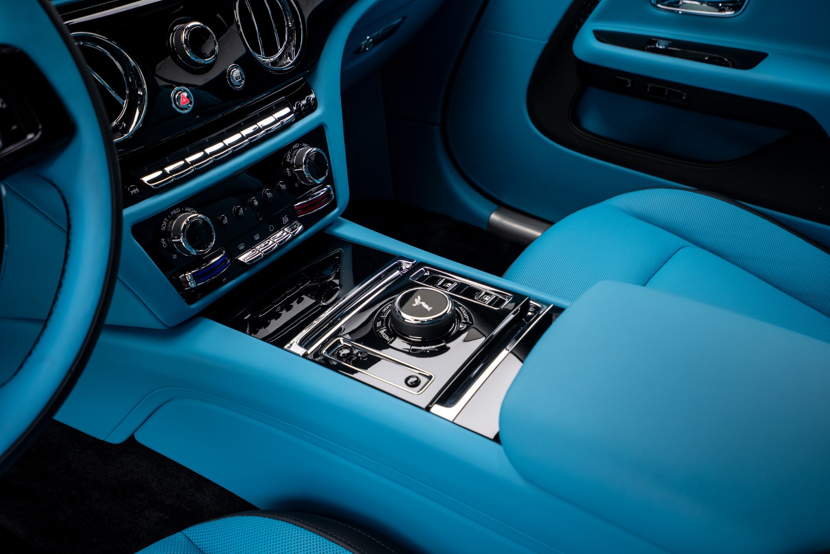 2025 ROLLS ROYCE SPECTRE |BLACK BADGE | FULL OPTION 